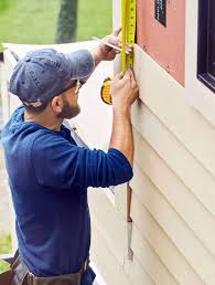 Custom Trim and Detailing for Siding in Raintree Plantation, MO